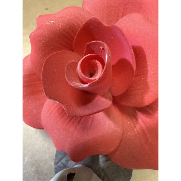 Vintage Capodimonte Porcelain Red Rose Figurine Handmade Floral Sculpture Italy - Picture 8 of 9